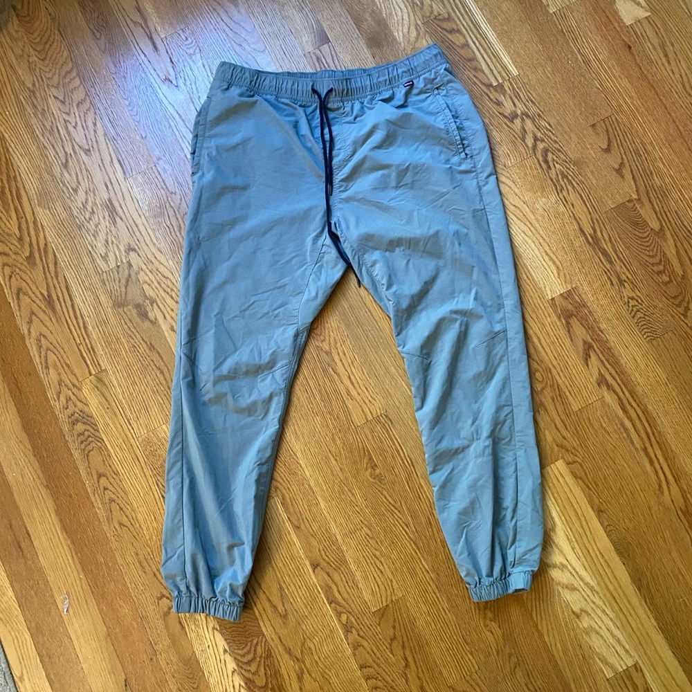 Hurley Dri- fit jogger great condition!